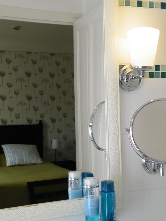 Hotel Diderot Chinon Habitación foto